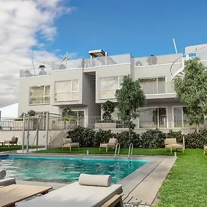 Balcony/pool/free Parking Garage Wien