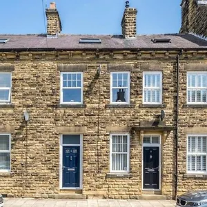  Holiday home Town House In The Heart Of United Kingdom
