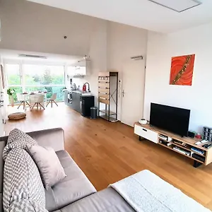 Rooftop Terrace, Free Garage Parking And Pool! Wien